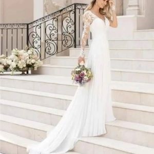 Stella York 6843 long Sleeve Wedding Dress - Size 10